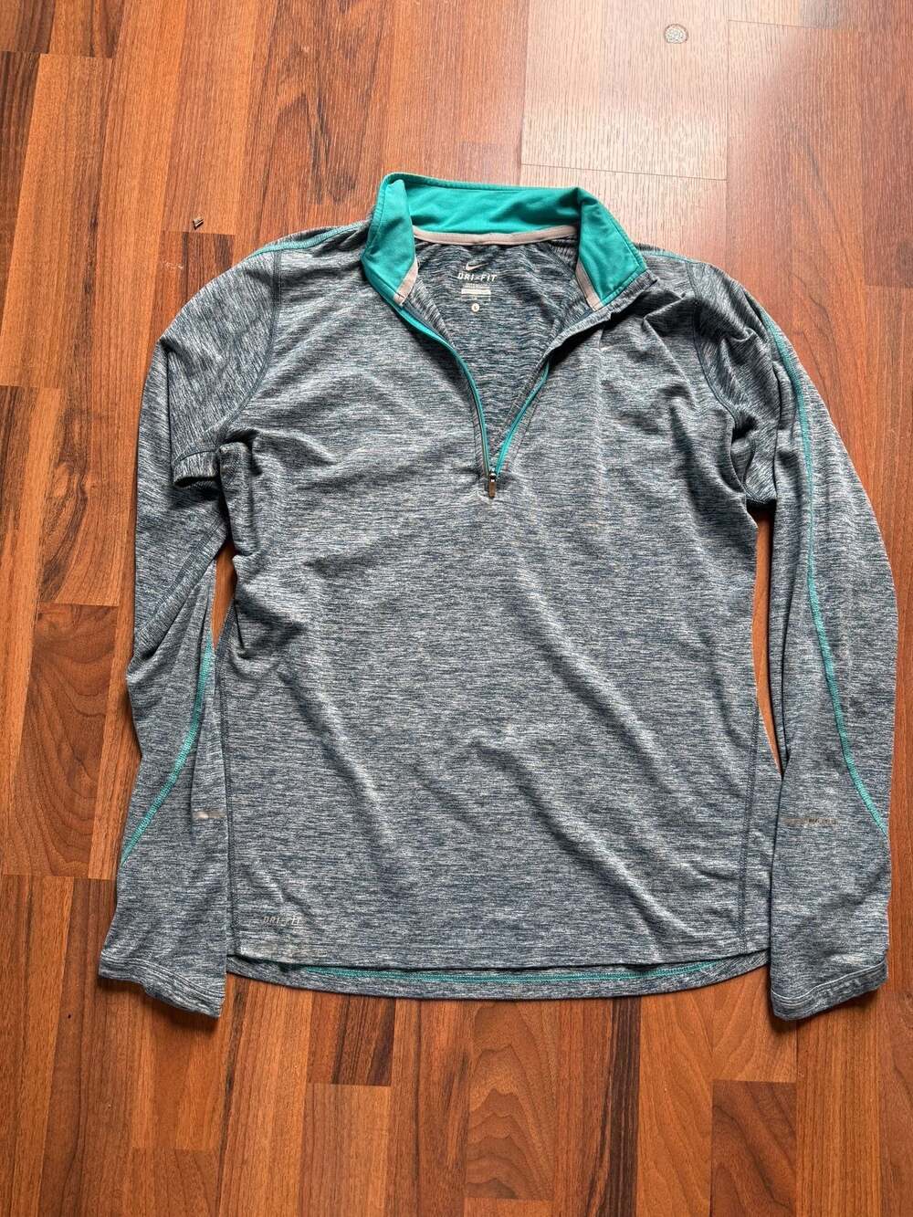 Nike Dri-Fit Women's Heathered Quarter-Zip Performance Pullover